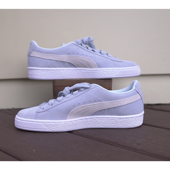 Puma Suede Classic Sneakers Powder Blue and White Women’s US 7 New w/ Box No Tag - Picture 7 of 15